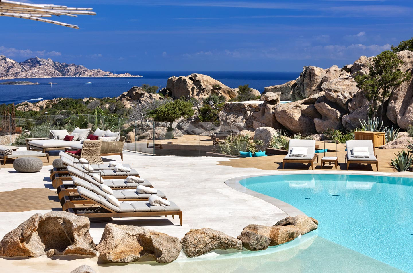 1721200830854-38522d9e3a24581f935a331efdddf24